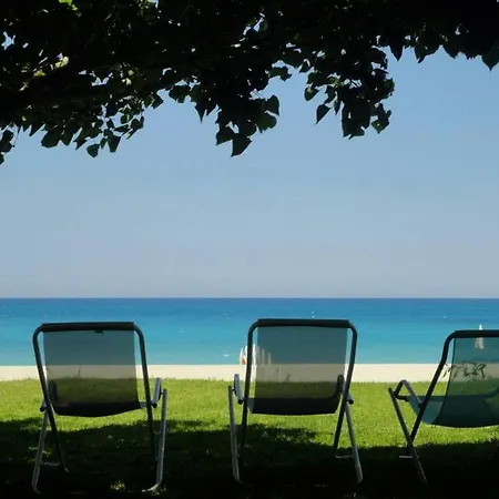 Nina's House 5 A 300 Mt Dal Mare *