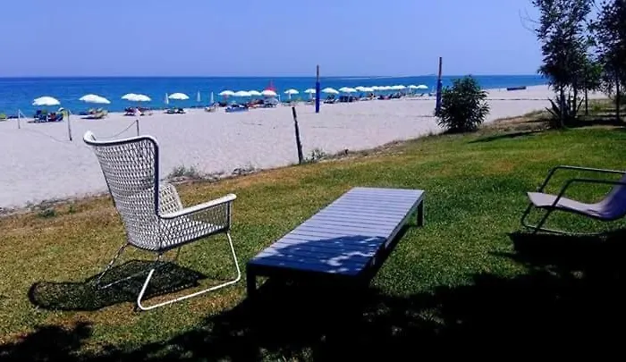 Nina's House 5 A 300 Mt Dal Mare דירה